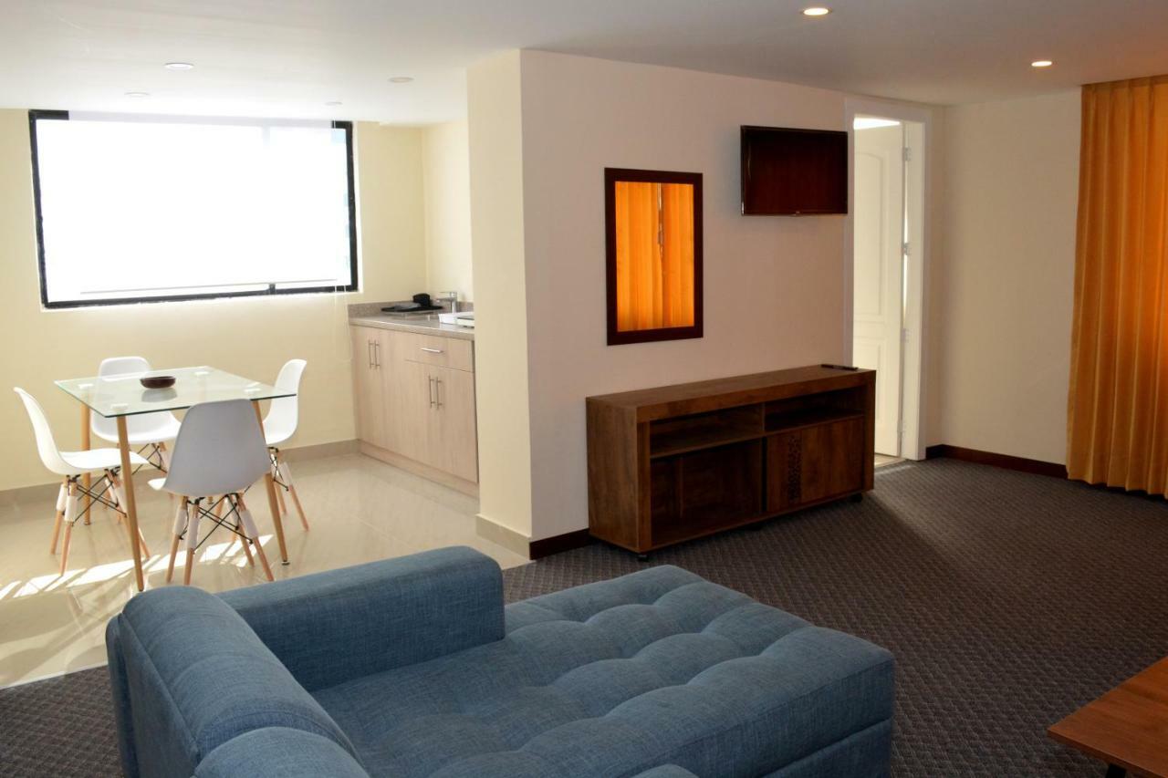 Los Angeles Stay Inn Кито Экстерьер фото