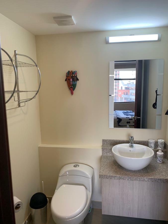 Los Angeles Stay Inn Кито Экстерьер фото
