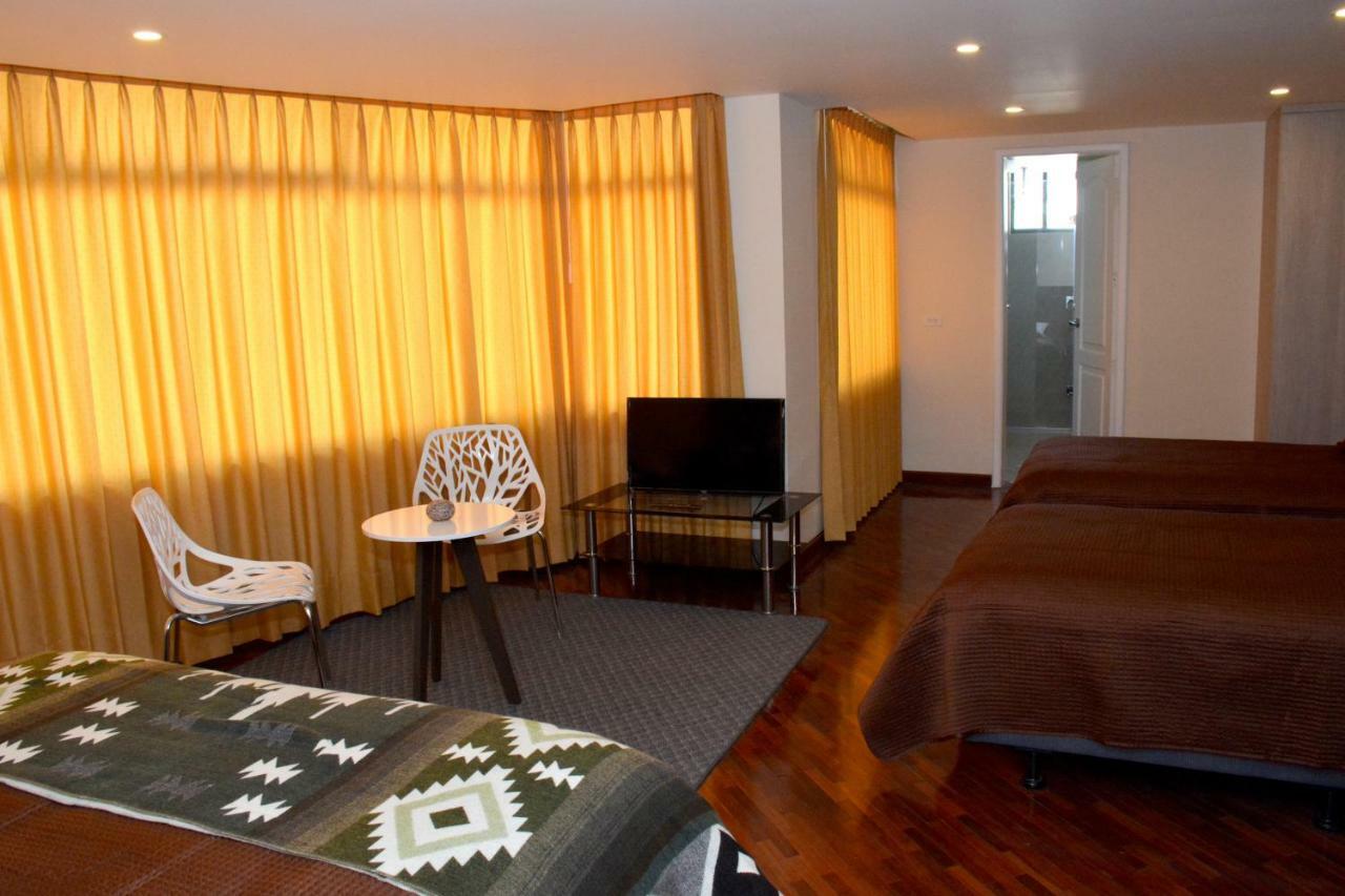 Los Angeles Stay Inn Кито Экстерьер фото